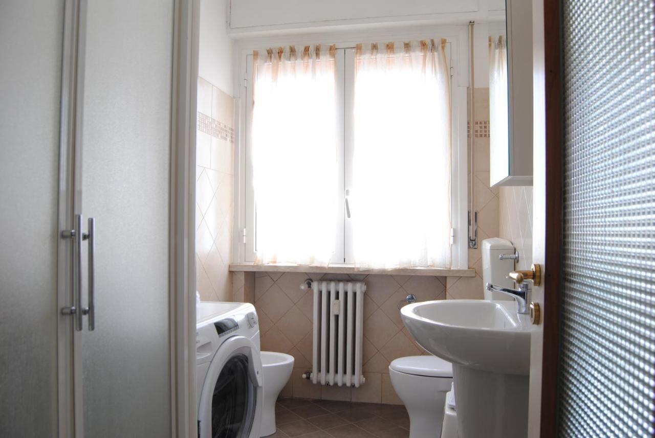 Gaiavacanze Beach Apartment Bordighera Luaran gambar